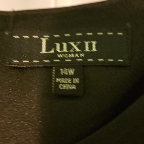 Lux II Dress - Picture 5 of 8